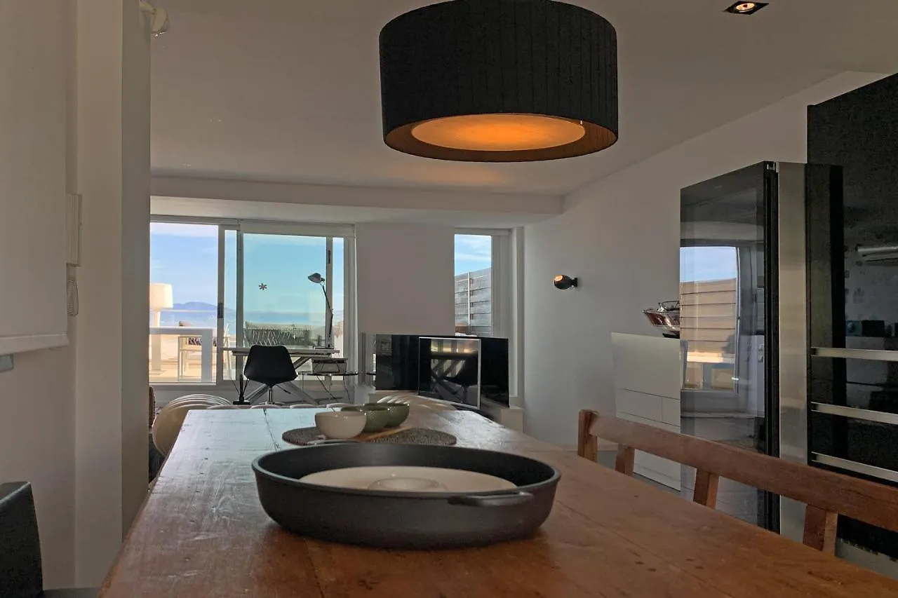 Apartment Luxe Penthouse Centrum L'Escala 300M Strand-8Pax Wifi 2Parking Spain