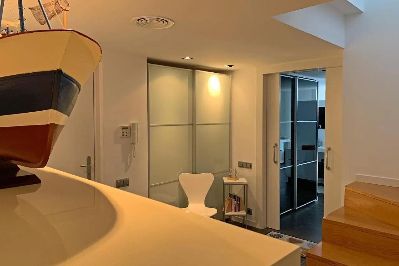 Luxe Penthouse Centrum L'Escala 300M Strand-8Pax Wifi 2Parking Spain